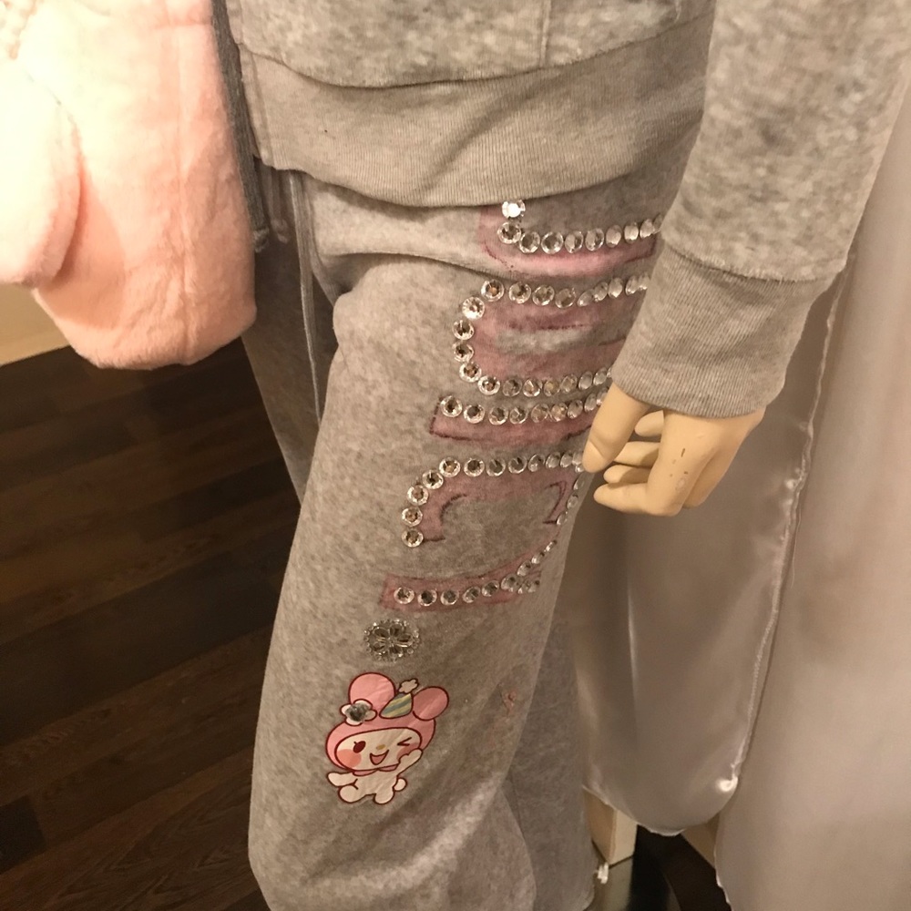 Adorable vintage y2k puff sleeve tracksuit with my melody and crystals💖 - Picture 16 of 16